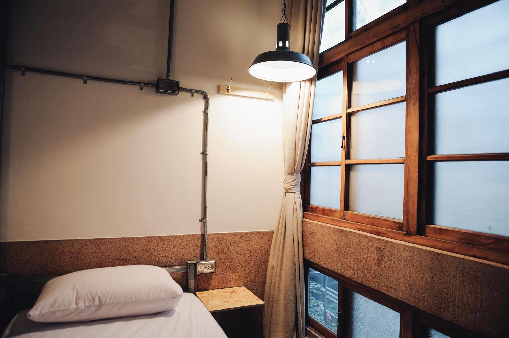 365.Hostel Tainan Dış mekan fotoğraf